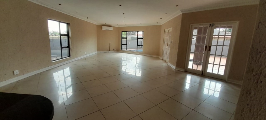 To Let 4 Bedroom Property for Rent in Irene Park North West